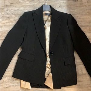 Kasper size 4 petite pantsuit